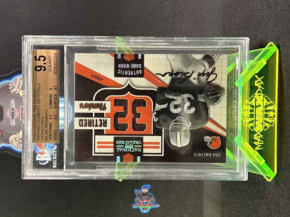 2009 National Treasures Retired Materials Jersey Number Signature Jim Brown #3 /10