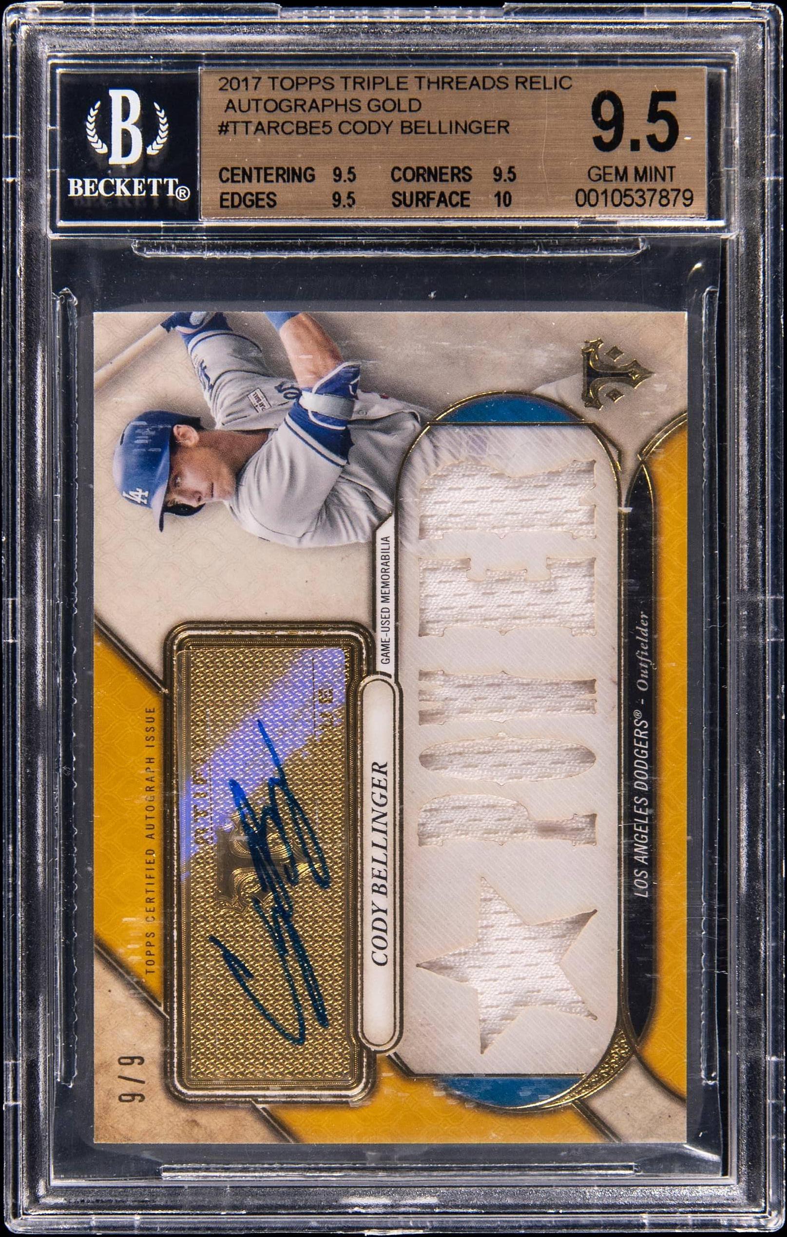 2017 Topps Triple Threads Relic Autographs Gold Cody Bellinger #TTARCBE5 /9