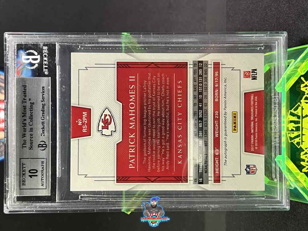 Back of 2017 National Treasures Rookie Signature Patrick Mahomes II #5 /99