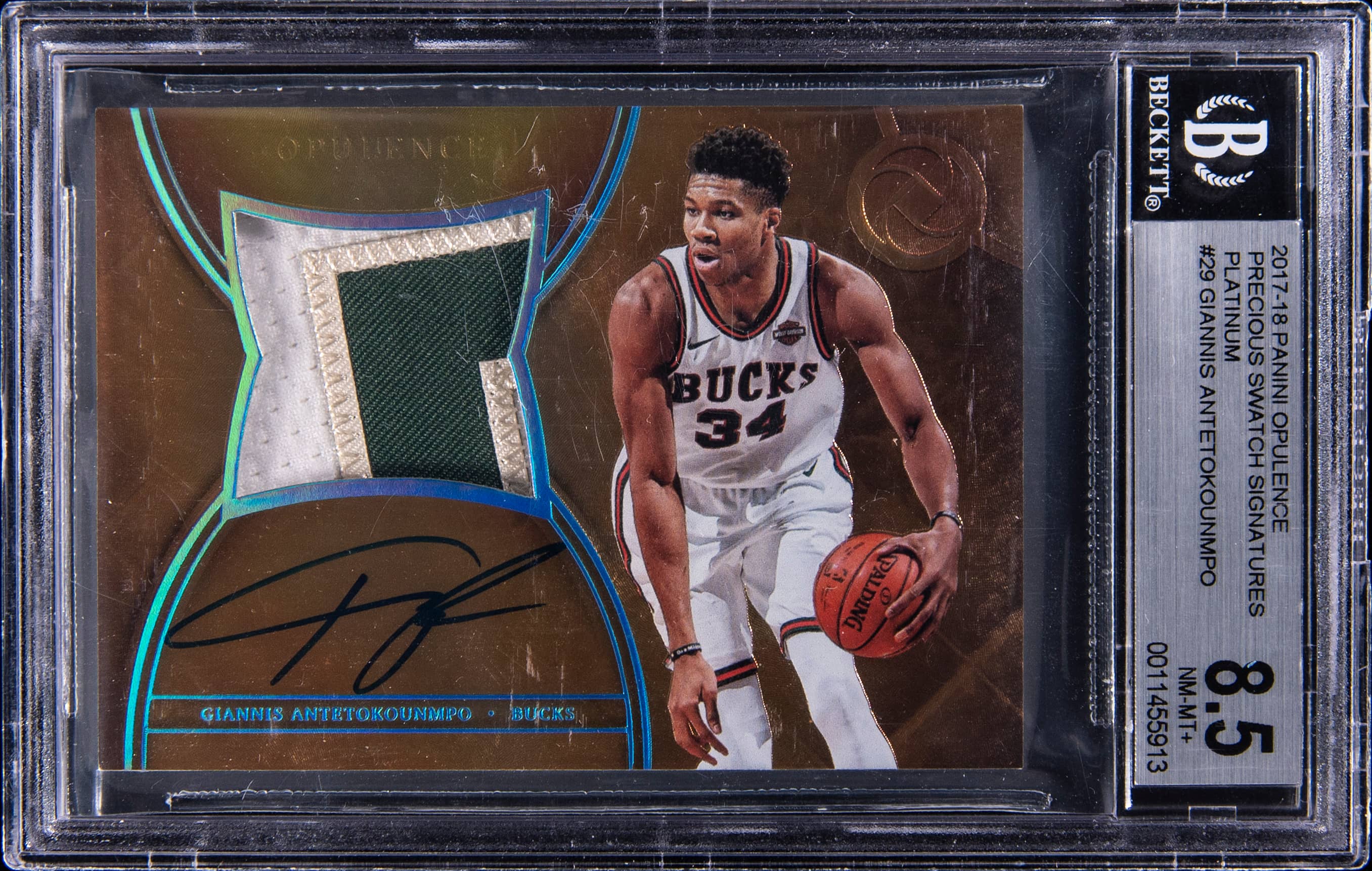 2017 Panini Opulence Precious Swatch Signatures Platinum Giannis Antetokounmpo #29 /1