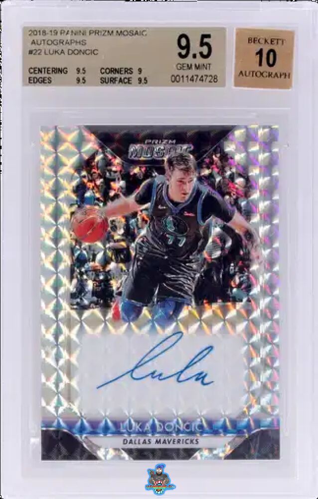 2018 Panini Prizm Mosaic Autograph Luka Doncic #22