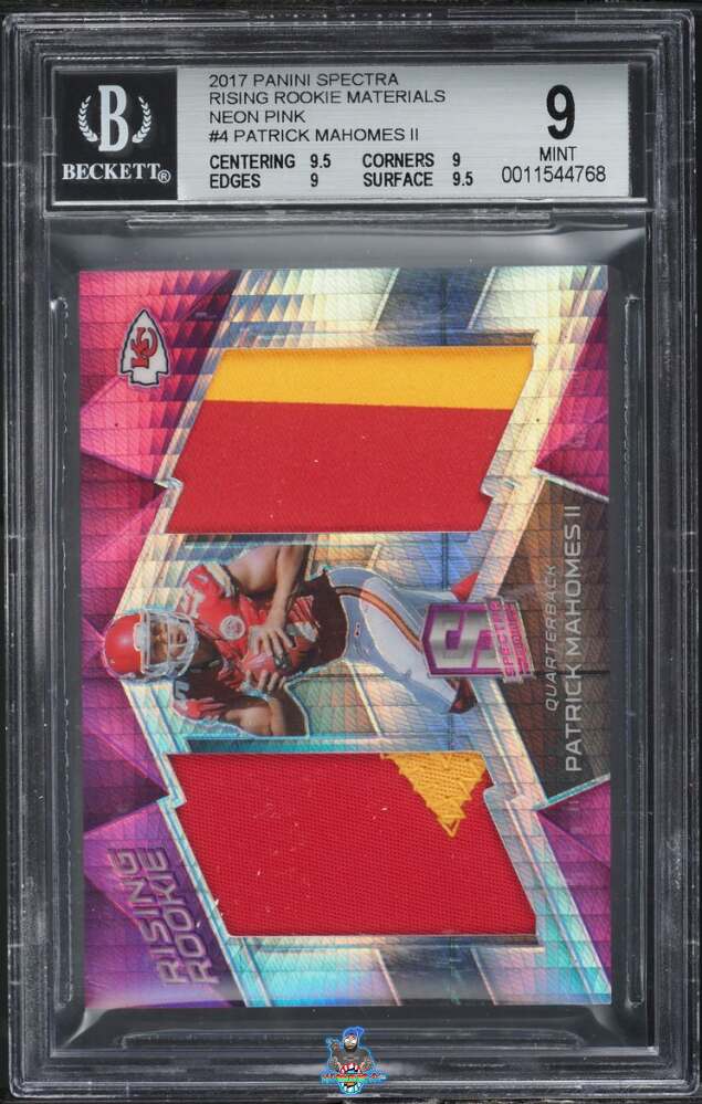 2017 Panini Spectra Rising Rookie Materials Neon Pink Patrick Mahomes II #4 /15