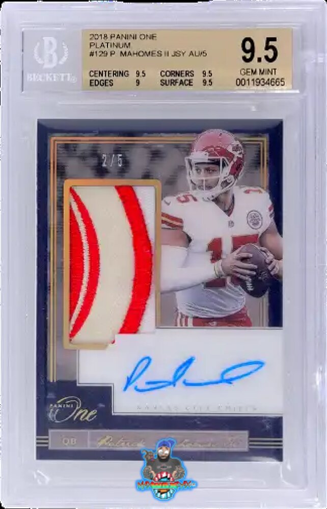 2018 Panini One Red Jersey Patch Autograph Platinum Patrick Mahomes II #129 /5