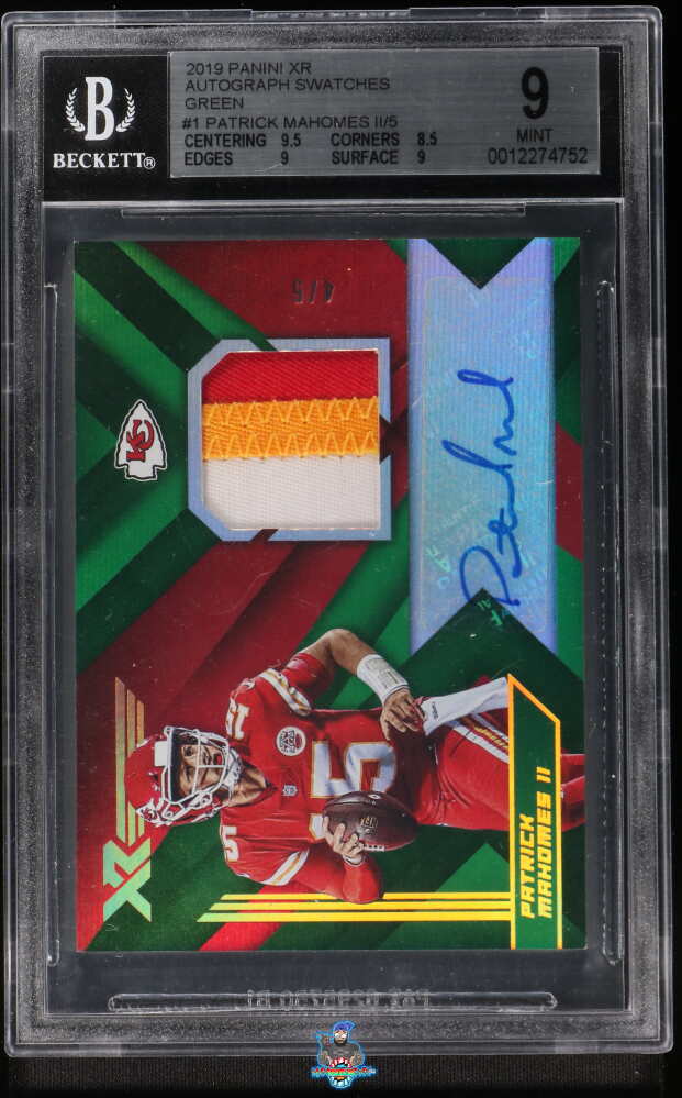 2019 Panini XR Autograph Swatch Green Patrick Mahomes II #1 /5