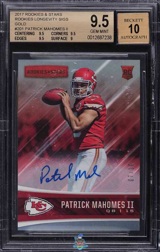 2017 Panini Rookies and Stars Rookies Longevity Signature Gold Patrick Mahomes II #201 /10