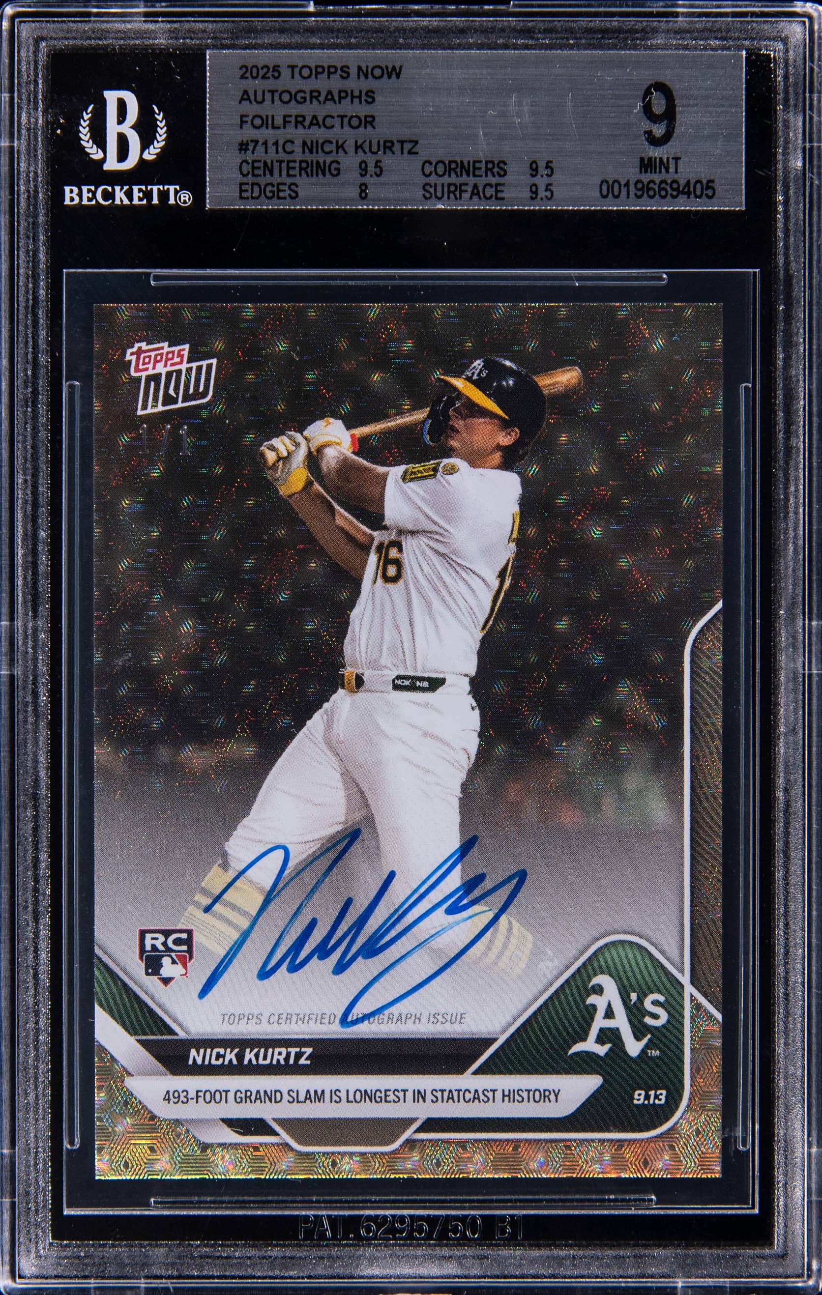 2025 Topps Now Autographs Foilfractor Nick Kurtz #711C