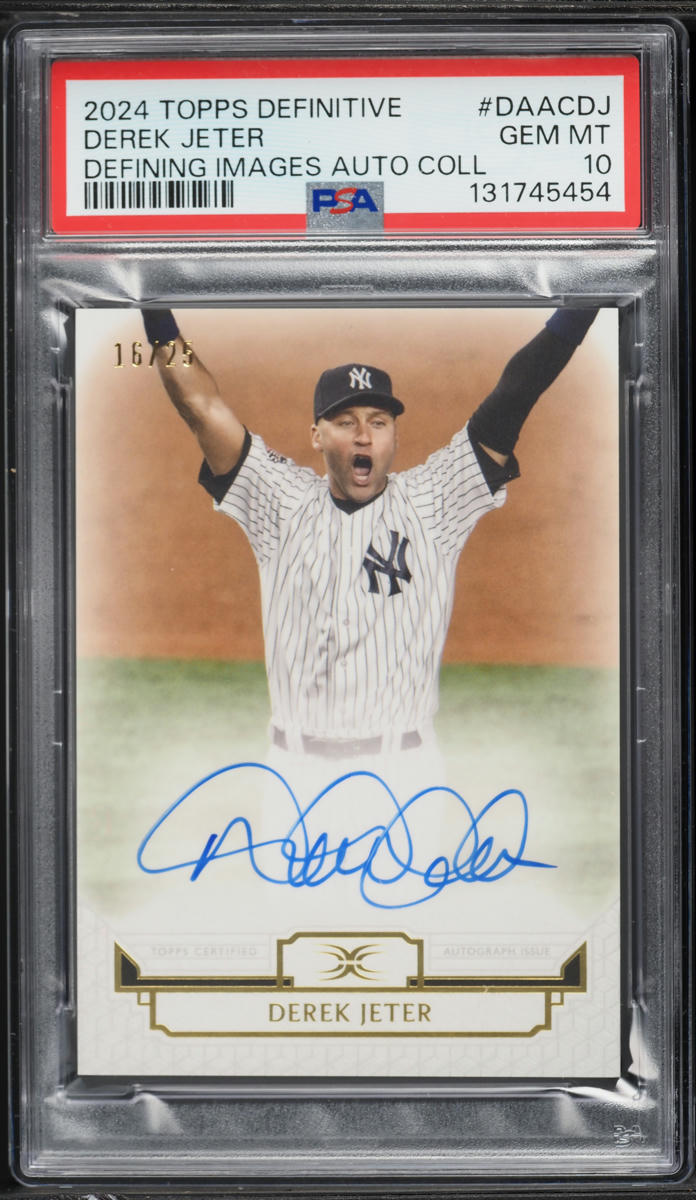 2024 Topps Definitive Collection Defining Images Autograph Derek Jeter #DAAC-DJ /25