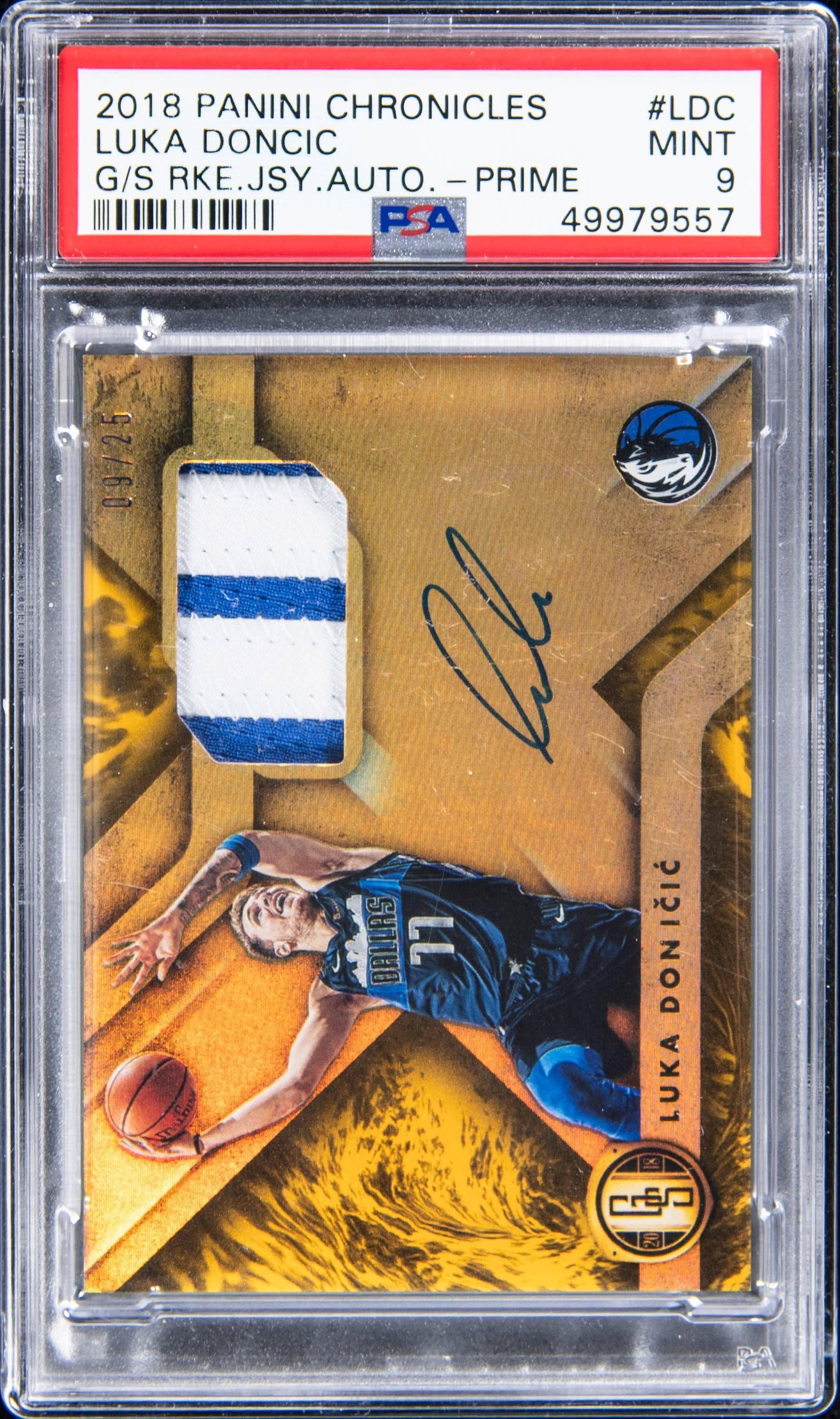 2018 Panini Chronicles Gold Standard Rookie Jersey Autograph Prime Luka Doncic #8 /25