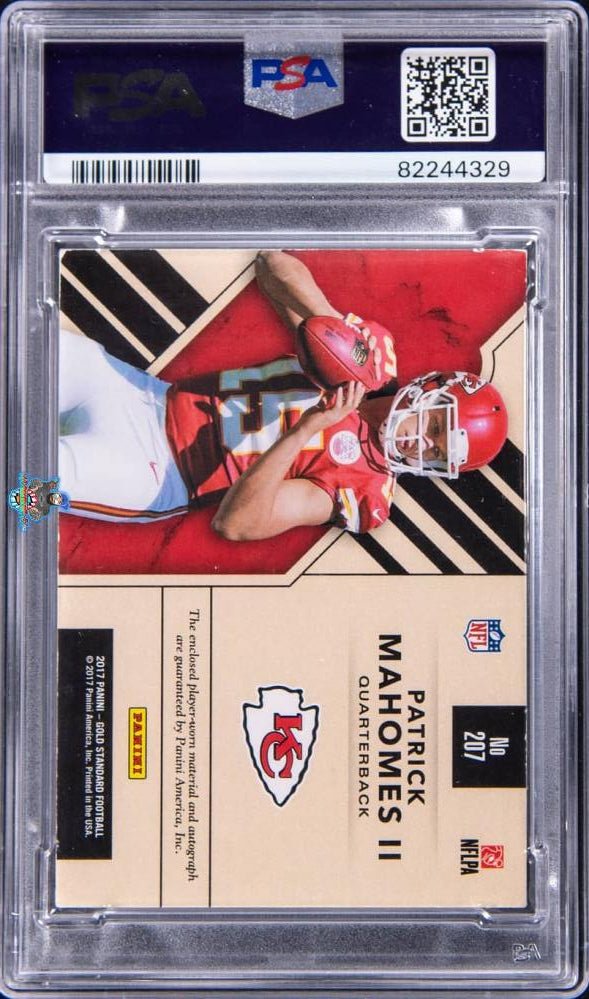Back of 2017 Panini Gold Standard Rookie Jersey Autograph Prime Patrick Mahomes II #207 /25