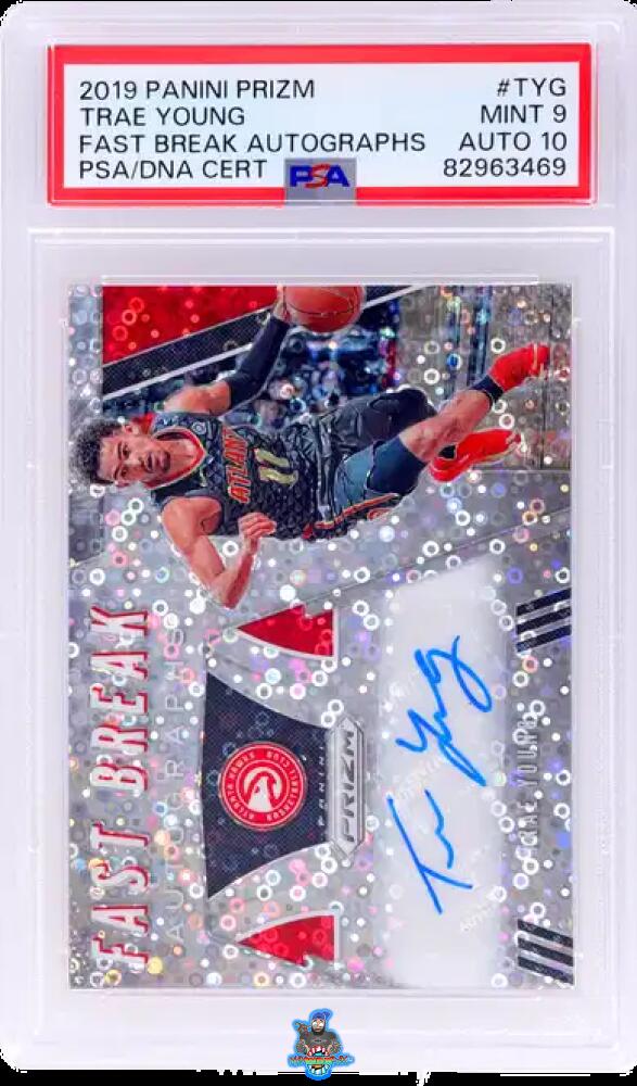 2019 Panini Prizm Fast Break Autograph Trae Young #43