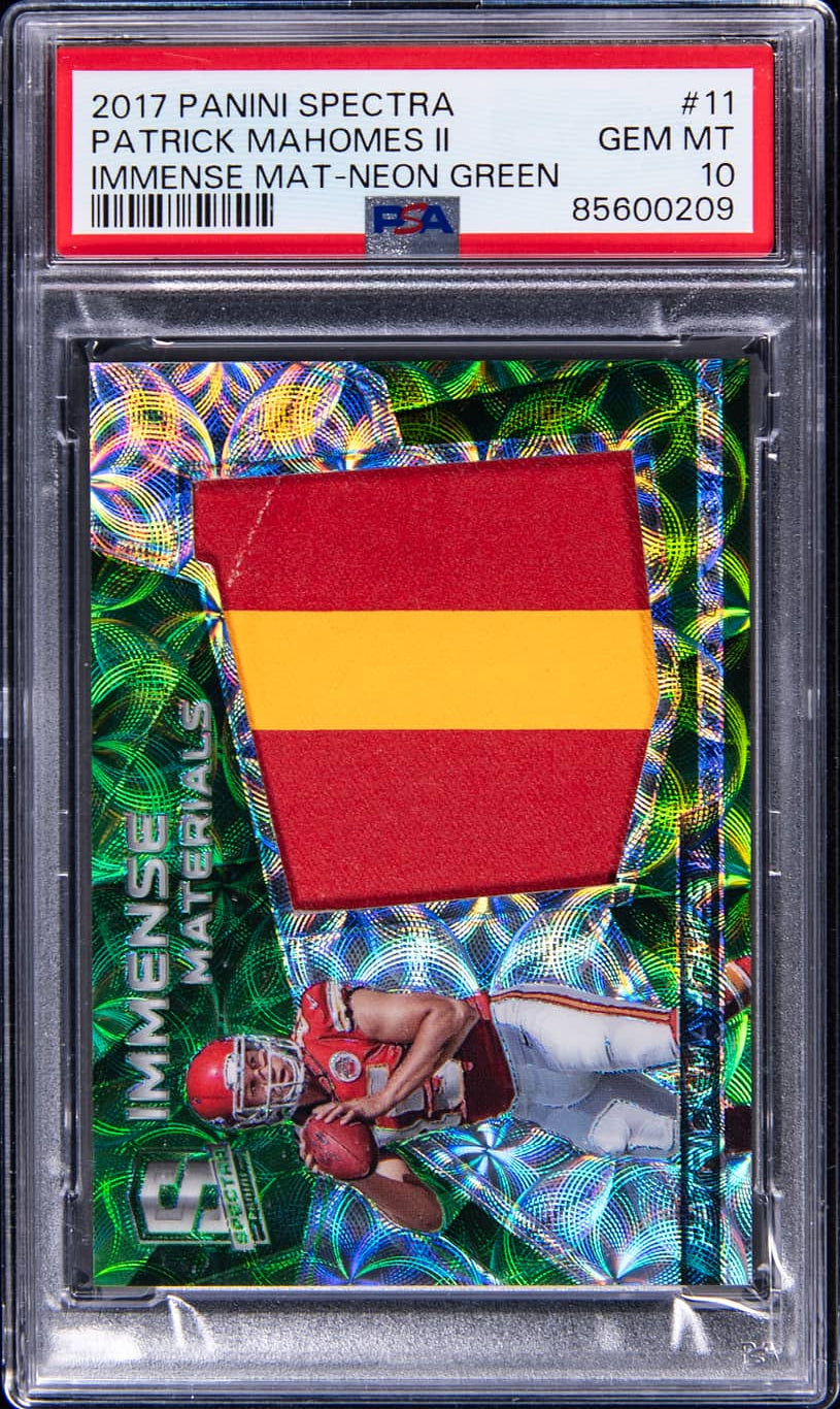 2017 Panini Spectra Immense Materials Neon Green Patrick Mahomes II #11