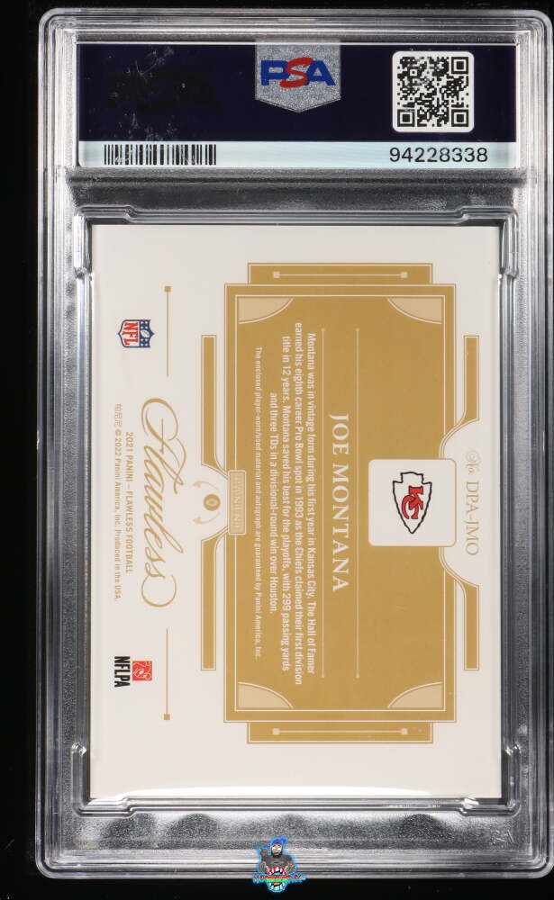 Back of 2021 Panini Flawless Dual Patch Autograph Joe Montana #8 /10